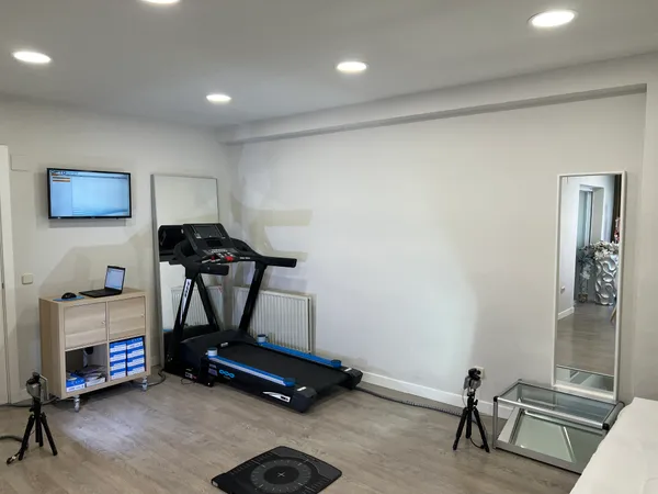 Gabinete de exploración biomecánica